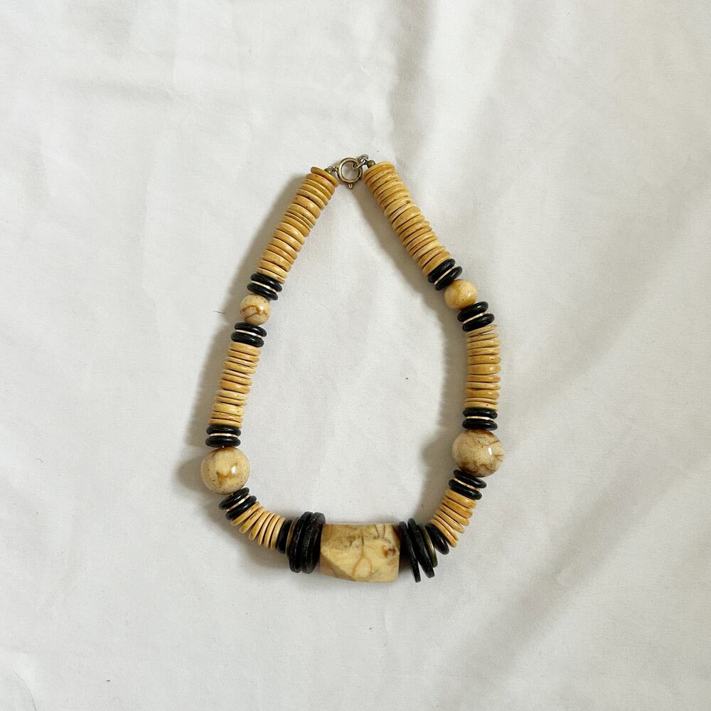 chunky beaded statement necklace